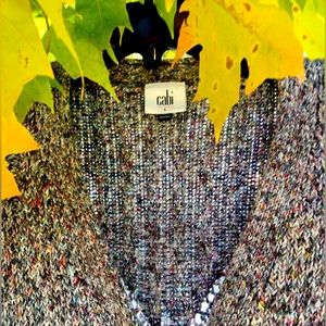 Gorgeous CAbi Coffee Shop sweater duster! 🍁